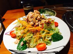 金枪鱼色拉-丸藏和牛烧肉专门店(园区师惠坊店)