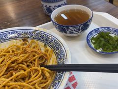 -陇兴楼兰州拉面(西安咸阳国际机场店)