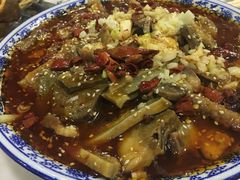 水煮牛杂-疆域美食