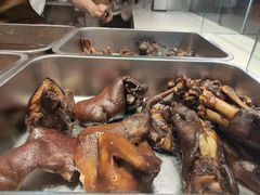 -老鼎万春卤菜(五代传承创始老店)