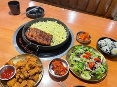 -肥肥虾庄·金牌油焖大虾(杨园滨江时代walk店)