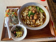 -五度翠清大同刀削面