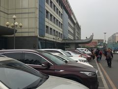 -首都医科大学大兴医院-地面停车场