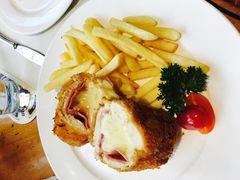 -兰特伯爵西餐厅·啤酒屋(方庄店)