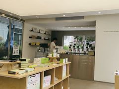 -HUGS coffee(东区店)