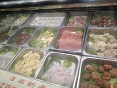 -尚品海鲜肥牛自助火锅(湖明店)