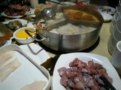 -蒙肥羊·酸汤潮牛·鲜牛肉火锅烤肉自助(岗顶店)