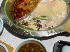 -麻辣英雄重庆火锅(二城广场店)
