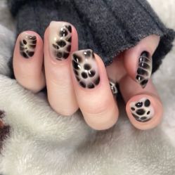 -斯馨·健康美甲美睫