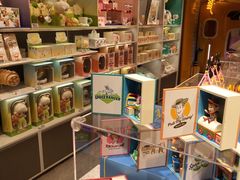 -泡泡玛特POPMART(上海环球港店)