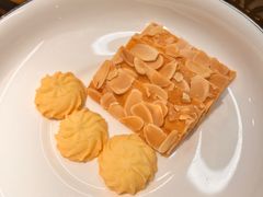 -海派悦庭·海胆烧麦·新融合菜(凯德广场店)