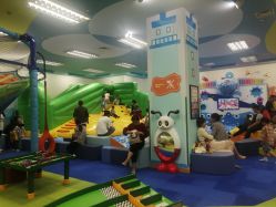 -莫莉幻想儿童乐园(武汉经开永旺店)