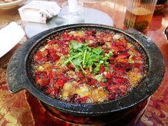 石锅美蛙-万重锦·人文川菜馆(骡马市店)