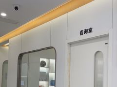 -皓齿连锁·雅贝健口腔·种植·矫正中心(虹口曲阳路店)