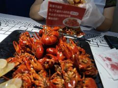 -靓虾二哥长沙地标小龙虾(五一广场店)