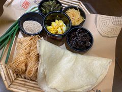 -丁里羊肉小镇(天鹅湖总店)