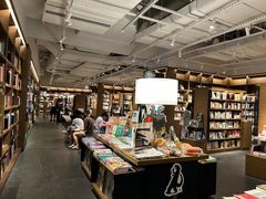 -茑屋书店(天目里店)