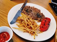 -HELLO 27 意面·沙拉·帕尼尼