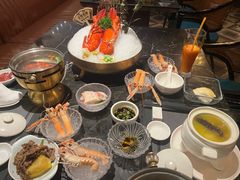 -半岛翡丽海鲜自助餐厅(观风亭店)