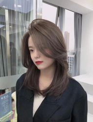 -宫铭烫发染发接发店