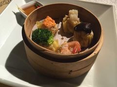 -穹六人间 people 6(岳阳路店)