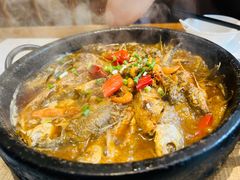 石锅小杂鱼-老奶奶私房菜(天台里街店)