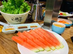 -明洞阿姨·韩式酱蟹烤肉·创意料理(三元桥店)