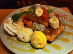 -Lia Cafe Bar Restaurant松山咖啡屋
