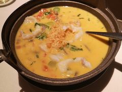 炖鱼汤海鲜泡饭-三号黄浦会Canton Table