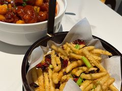 -楚山晓·湖北菜(武汉光谷K11店)