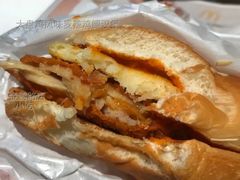 大盘鸡风味麦辣鸡腿汉堡-麦当劳(金鹏路店)