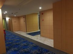 -上海虹桥西郊假日酒店