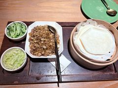 -耶里夏丽·丝路国际·新疆餐厅(浦东区东方路店)