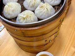 招牌鲜肉汤包-曼曼汤包(建国西路店)