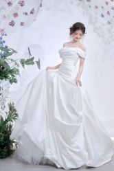 -桃子造型婚纱礼服(凤起广场店)