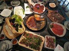 -热火朝天鲜切牛肉火锅(南强街巷店)