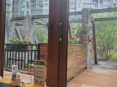 -黔蘑菇四季餐厅(观山湖店)