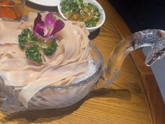 -佬土鹅肠火锅(中建大观店)