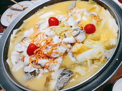 -山城外·非遗酸菜鱼(蜀都万达店)