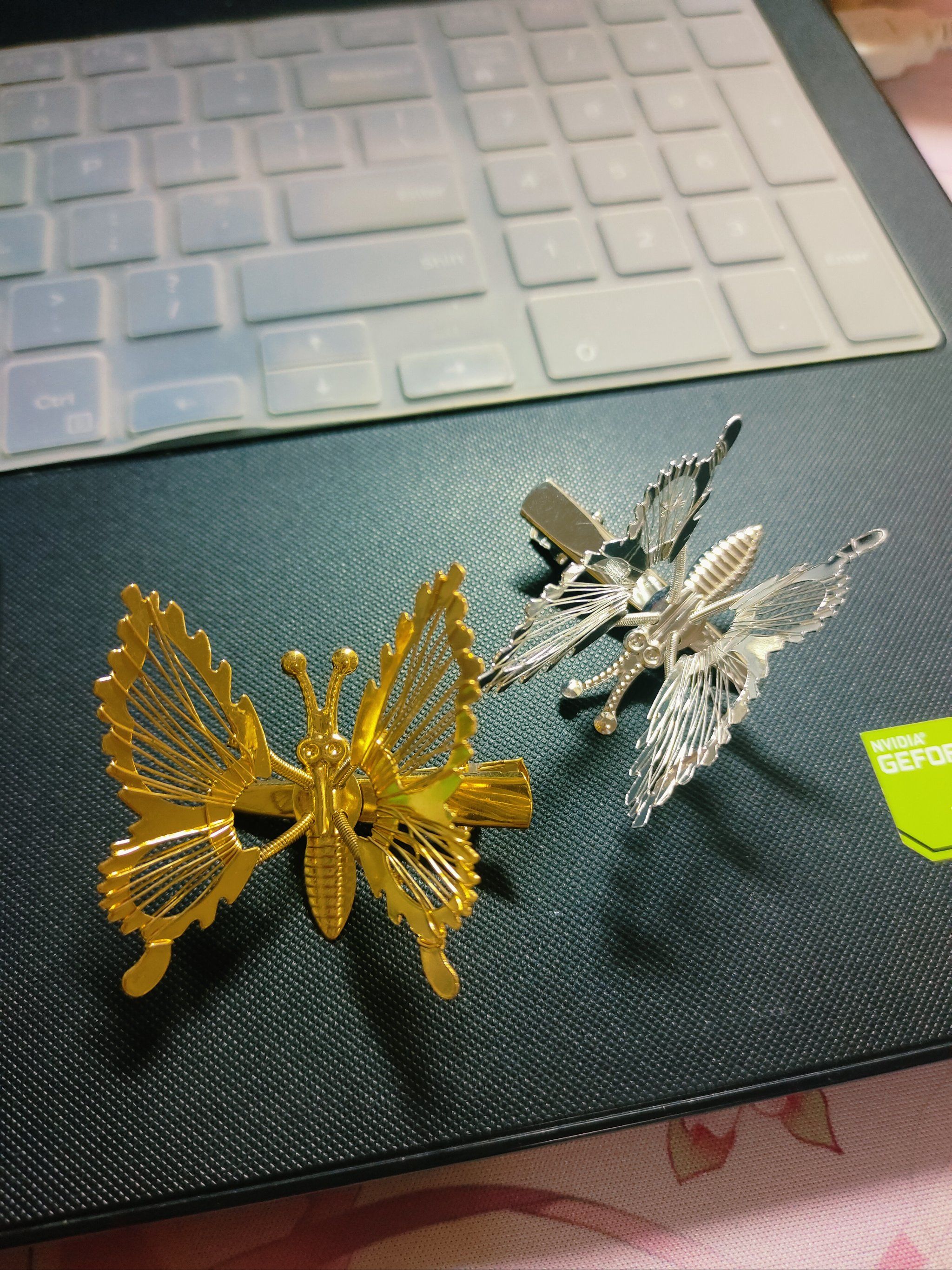 光彩蝴蝶翅,蝴蝶发夹