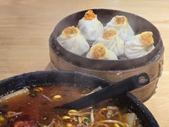 蟹粉小笼包-常鲜德乐购迎桂馒头店(麻巷公寓店)