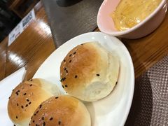 餐前面包-TUK土耳其餐厅·下午茶(卢湾店)