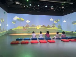 -小鸡哆哆故事屋·儿童乐园(嘉里城店)