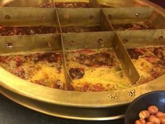 -沸炉重庆老火锅(军事博物馆店)