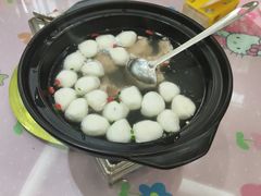 极品鱼元狮子头-双湖园·地标武汉菜(黄鹤楼解放路店)