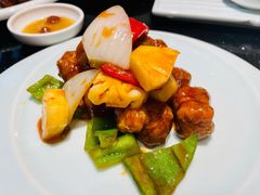 菠萝咕噜肉-正斗·港式粤菜(SKLP店)