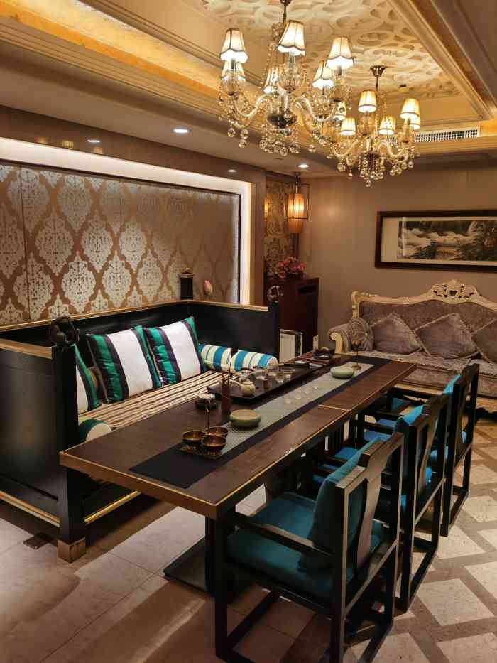 逐鹿茶楼(知春路店)-"前几天团了几张票,圣诞晚上带全家人去做了.