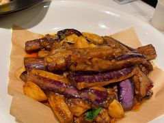 罗勒叶烧茄子-星怡会·新加坡新美食(苏州中心店)