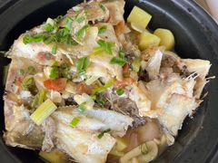 鲜柠檬杂鱼煲-肥舅父農莊