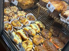 -苹果花园(南泉路店)